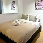 Holborn & Central London With Patio - Cityapartmentstay