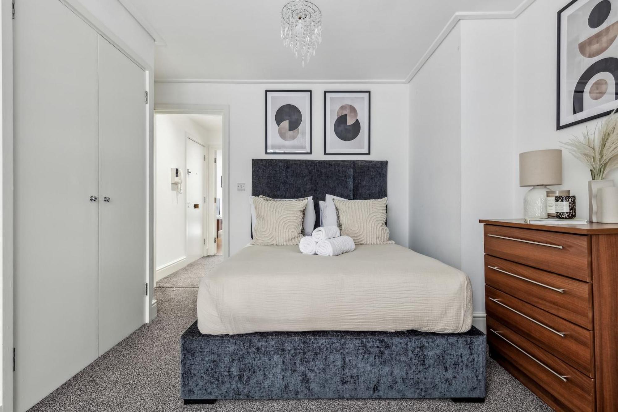 Apartment Holborn & With Patio - Cityapartmentstay