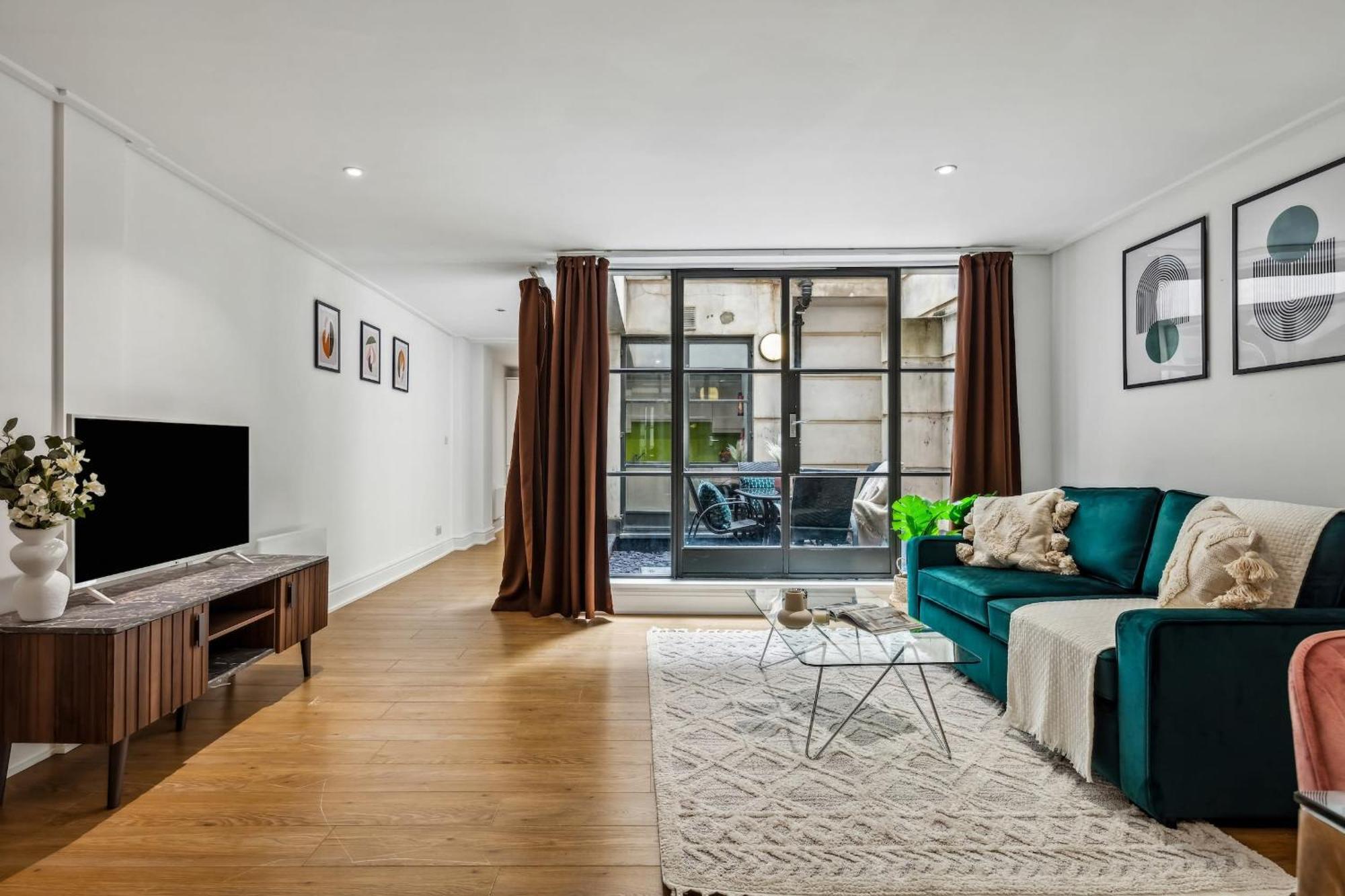 Holborn & With Patio - Cityapartmentstay Apartment